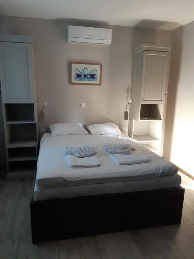 Apartment Lizzi. Trogir Exterior foto
